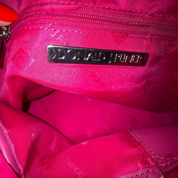 Donald Pliner Black Leather Shoulder Bag - Picture 10 of 10